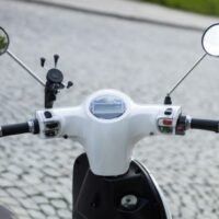 MopedScooter